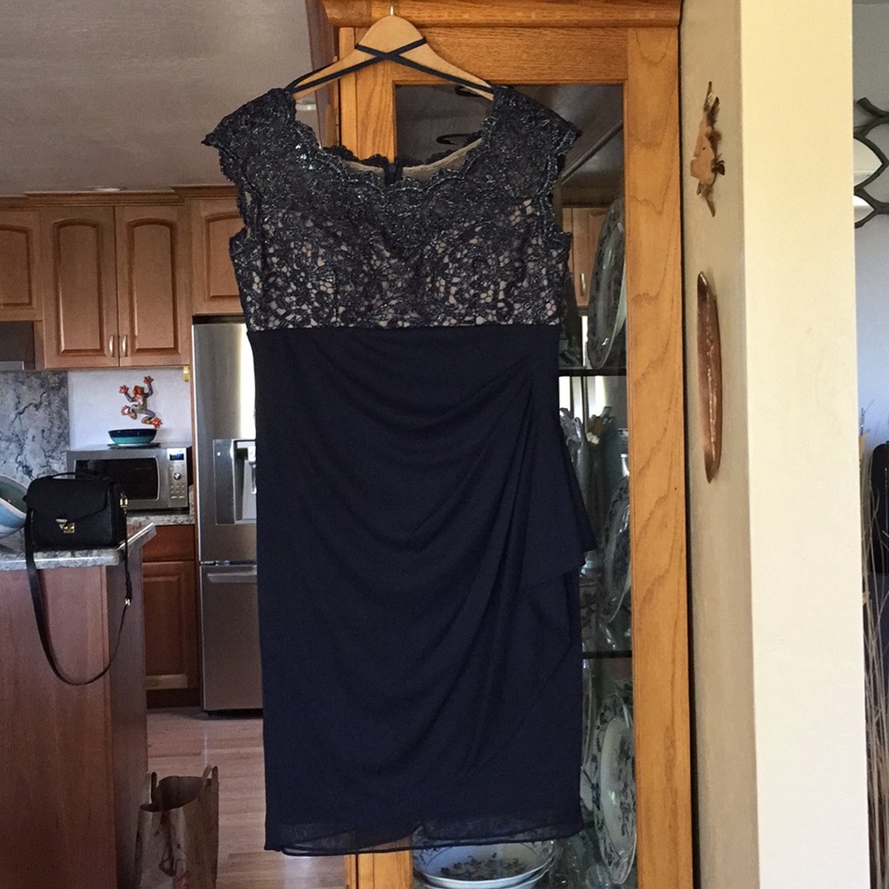 Xscape mesh dress